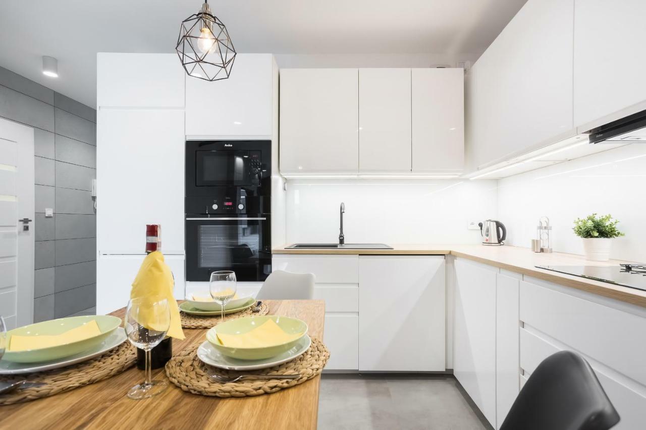 Apartments Poznan Niedzialkowskiego By Noclegi Renters Dış mekan fotoğraf